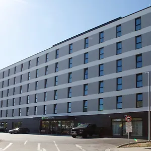 *** Hotel Express Frankfurt Airport - Raunheim, An Ihg Deutschland